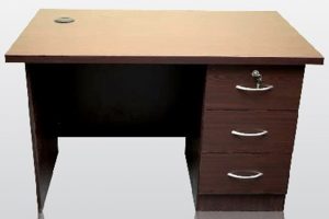 3-drawer-desk